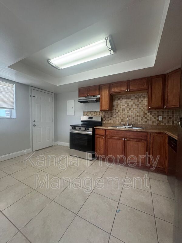 Foto del edificio - 3204 Louisiana Ave