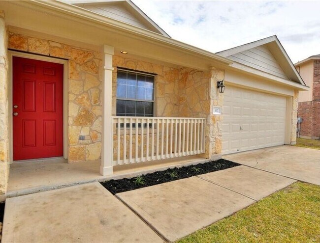 Foto del edificio - 312 Blackman Tr