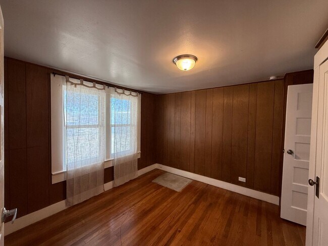 Foto del edificio - Charming 2 Bedroom 1 Bath Home