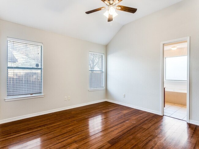 Foto del edificio - 6808 Terbet Ct