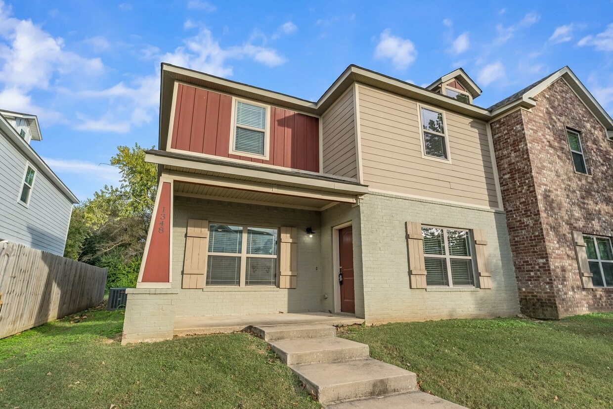 Photo - Ruby Realty LLC - 1348 Corsica