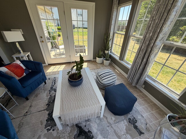 Building Photo - Room in Single Family Home on Sunburst Ln