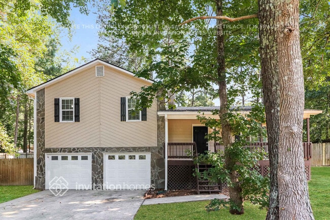 Building Photo - 18 Seminole Dr