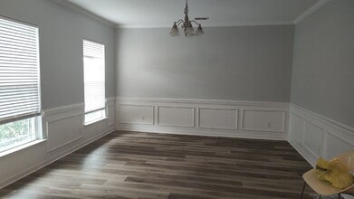 Building Photo - 23 Verano Lake Dr