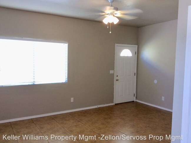 Building Photo - 2 br, 1 bath House - 213 W. Virginia Street