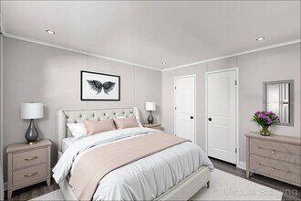 Building Photo - 660 Ascot Cir