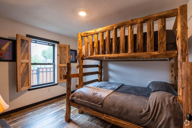 Apartamento No. A - 4836 Wellesley Ave