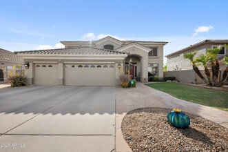 Building Photo - 630 S Boulder Ct