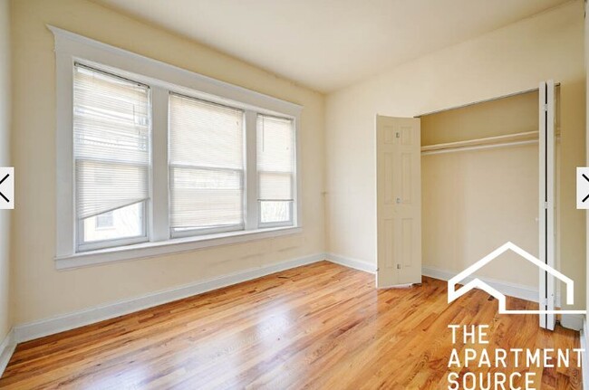 Building Photo - 1524 N Kedzie Ave