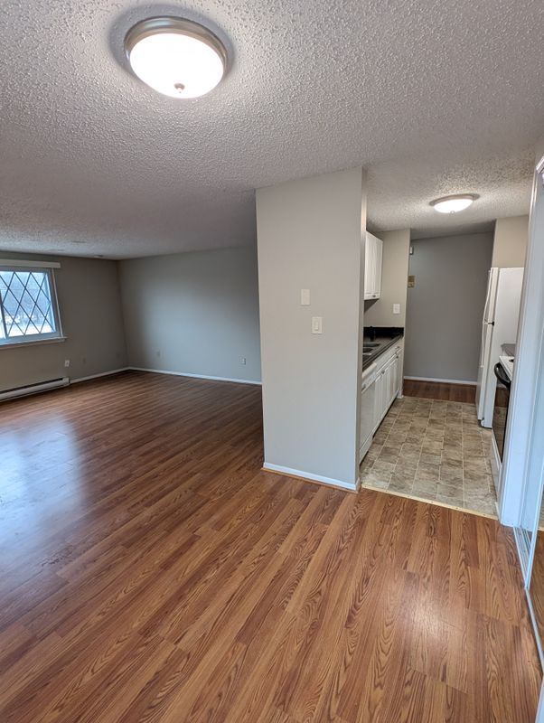 Foto del edificio - 6301 Robinson Rd