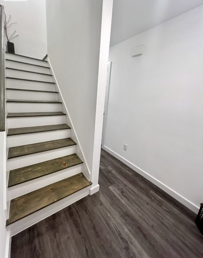 Foto del edificio - 8124 Sterlingshire St