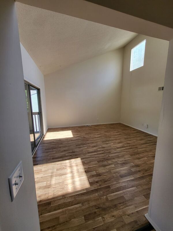Foto del edificio - 3333 E 113th Terrace