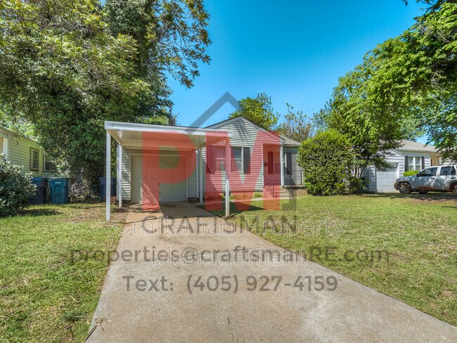 Building Photo - 3225 NW 33rd St