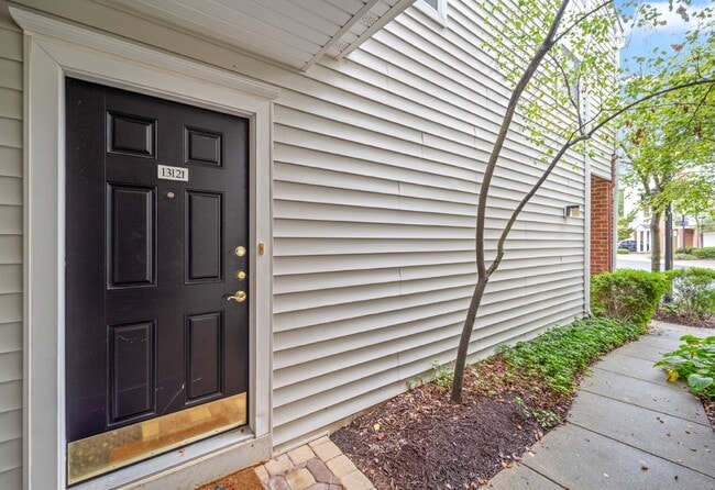 Photo - Peaceful Living at Marcey Creek Apartment