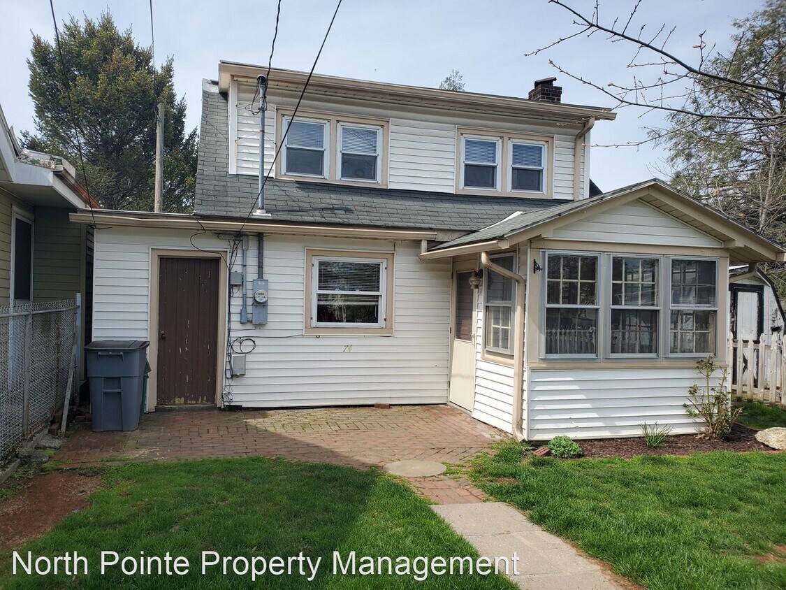 Foto principal - 1 br, 1 bath House - 74 S Pitt St.