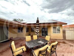 Building Photo - 7634 S Wildberry Ave