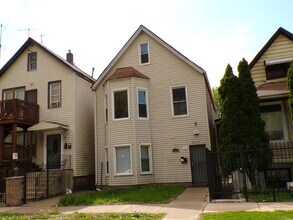 Building Photo - 8838 S Marquette Ave