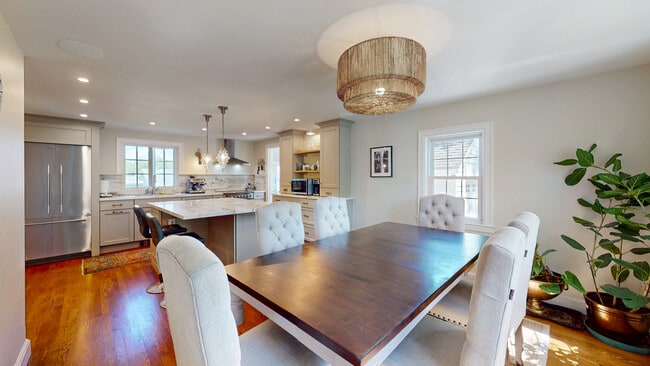 Foto del edificio - 49 Ripley Rd