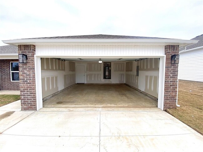 Building Photo - 1508 N 82nd St