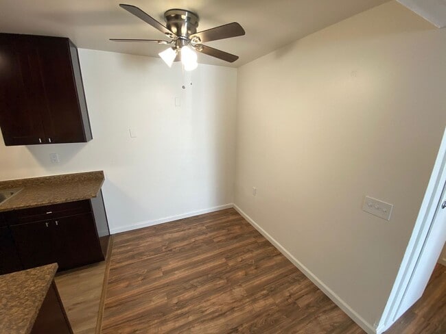 Building Photo - Remodeled 3 Bedroom 1 Bath Plus Single Car Garage