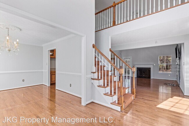 Foto del edificio - 5 br, 2.5 bath House - 107 Flinton Drive
