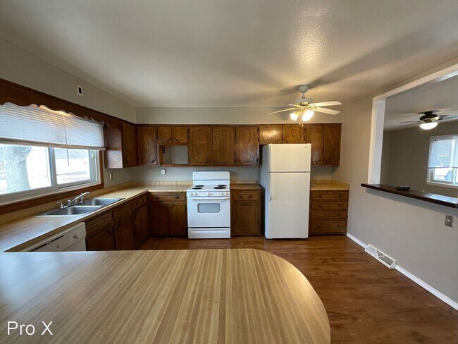 Foto del edificio - 3 br, 1 bath House - 3224 Ferguson Rd