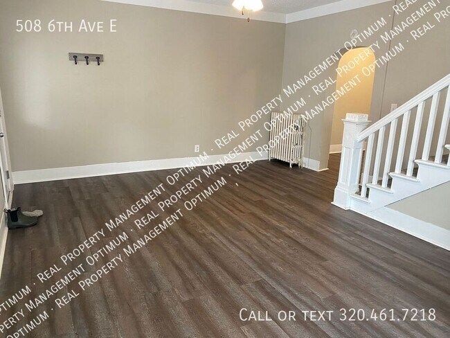 Foto del edificio - 508 6th Ave E
