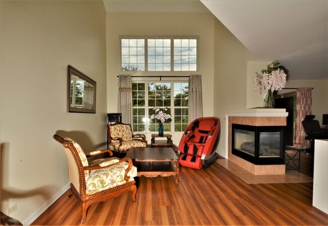 Building Photo - 3908 Garnette Ct