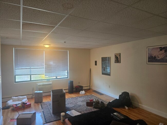 Foto del edificio - 90 Sutton St