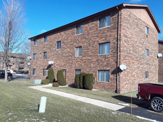 Foto del edificio - 15812 Peggy Ln