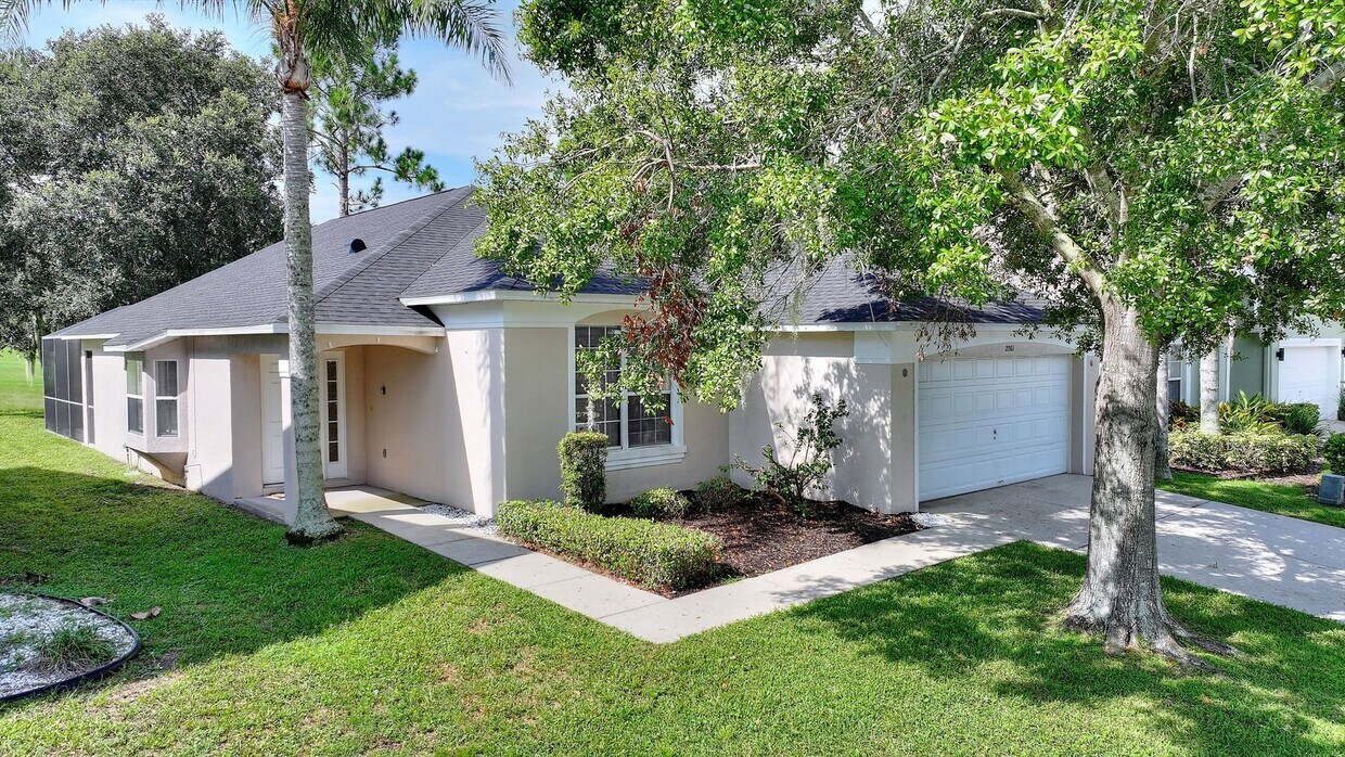 Foto principal - Grand Lagoon 4 Bed 2 Bath Model Located in the Five-Star Southern Dunes Golf and Country Club Com...