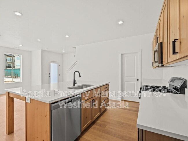 Foto del edificio - 226 E 860 S