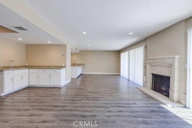 Building Photo - 835 Amigos Way