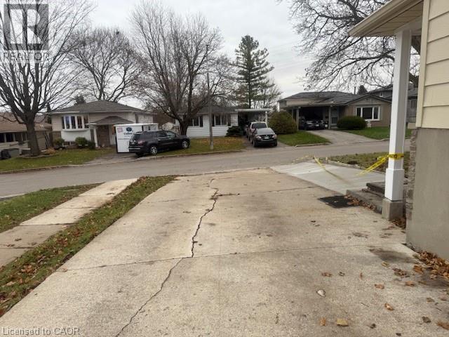 Building Photo - 157 Pinedale Dr