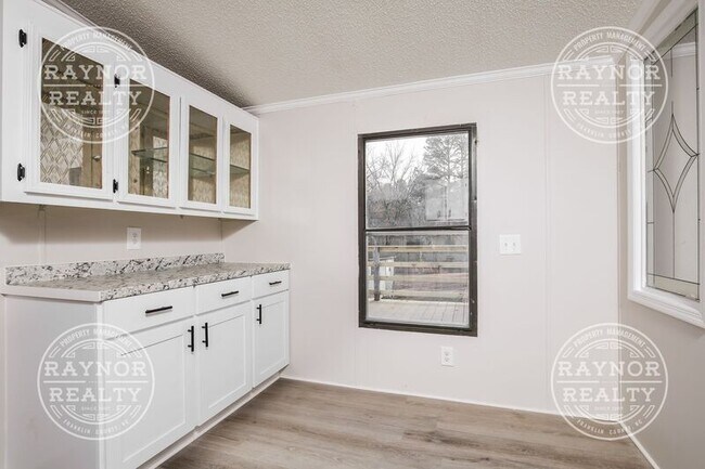 Foto del edificio - 72 Abbey Way