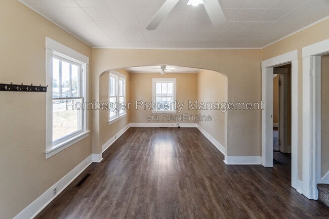 Building Photo - 2627 N Martin St