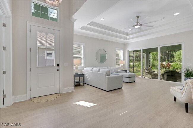 Building Photo - 8861 Yucatan Ct