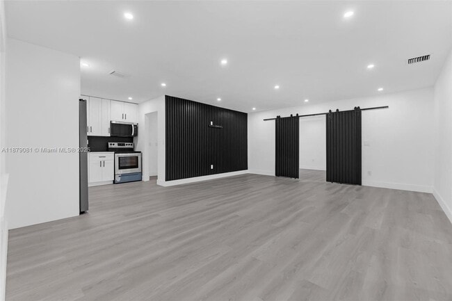 Foto del edificio - 2101 NW 189th Terrace