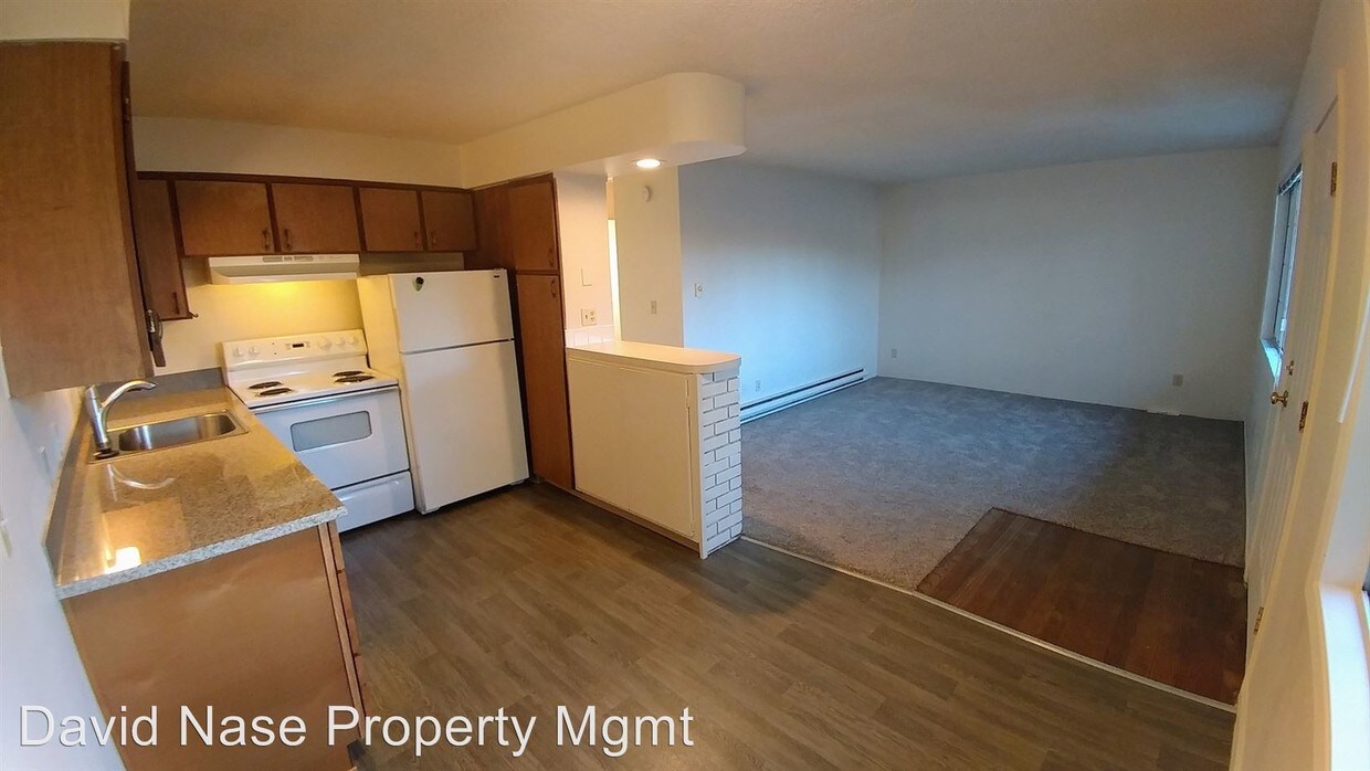Foto principal - 12870 SW Allen Blvd