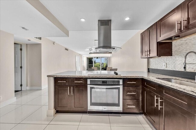 Foto del edificio - 3520 Oaks Way