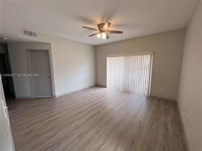 Foto del edificio - 2451 NW 96th Terrace