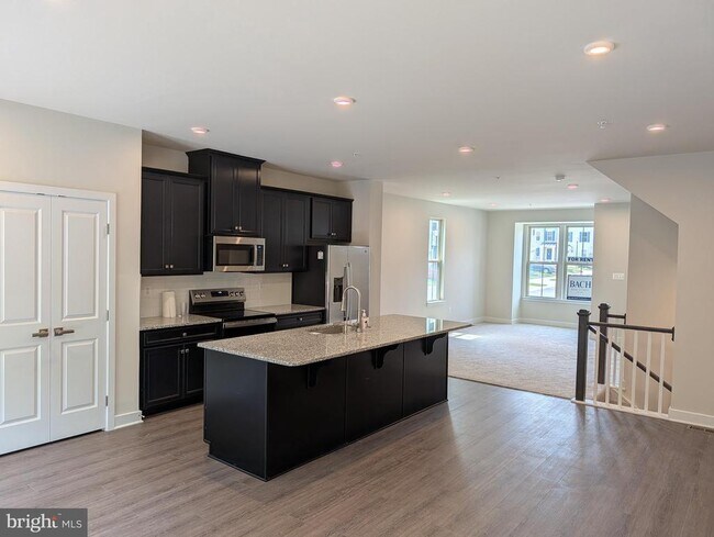Foto del edificio - 9711 Klamath Ct