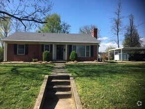 Building Photo - 145 Montgomery Ct