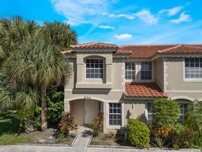 Building Photo - 970 Summit Lake Dr