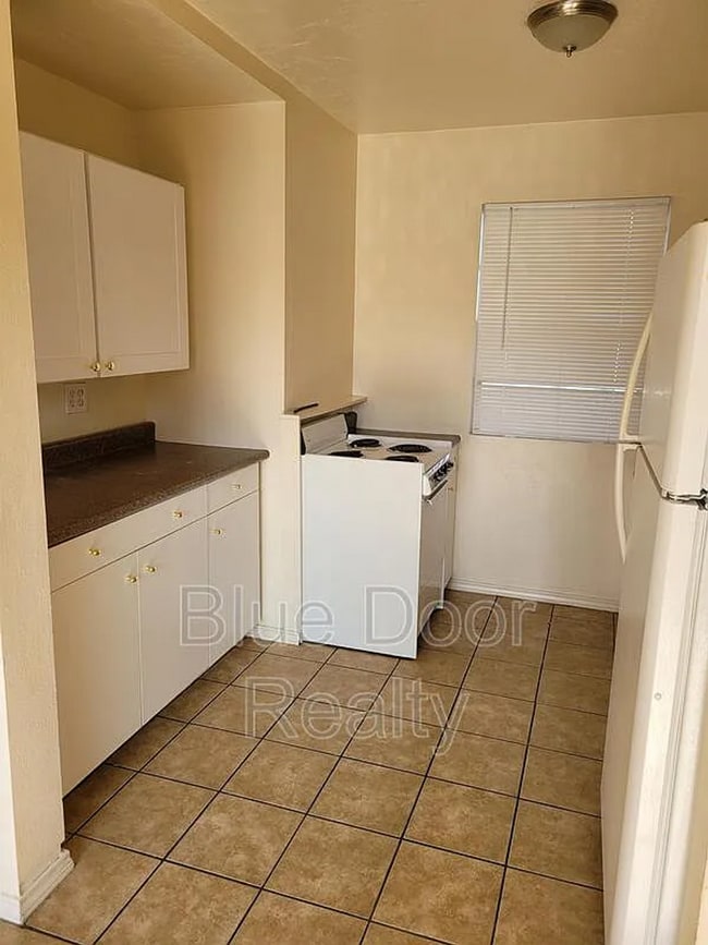 Building Photo - 1 bed/1 bath condo at Carlisle and Montgomery