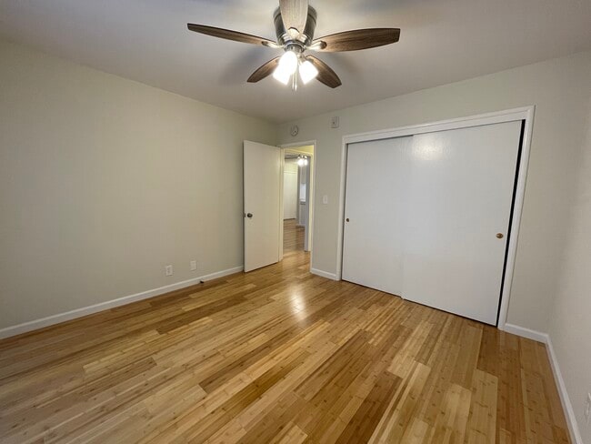 Building Photo - 1162 Saranap Ave