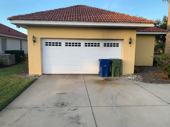 Foto del edificio - 205 Lake Region Blvd S