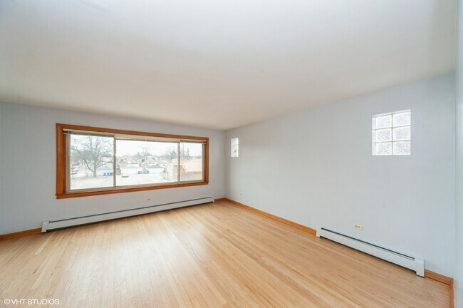 Foto del edificio - 3700 N Harlem Ave