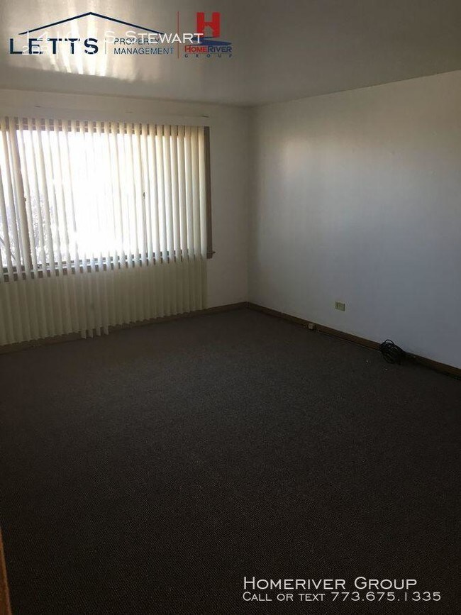 Foto del edificio - 2 bedroom in Riverdale IL 60827
