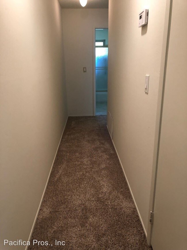 20042004 Trimble Way, Sacramento, CA 95825 Apartment for Rent in Sacramento, CA